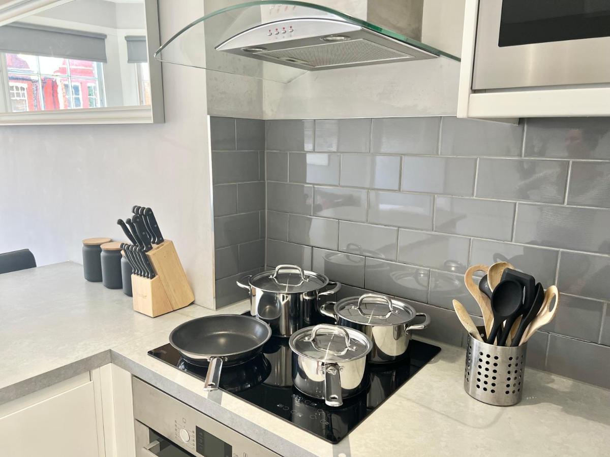 2 Bedroom Apartment In South Hampstead London Exteriör bild